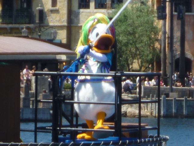 �h�i���h�i�f�B�Y�j�[�E�V�[�j