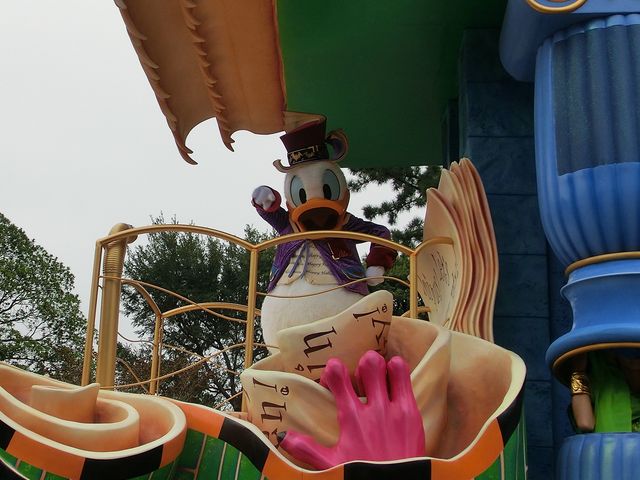 �h�i���h�i�E�F���J���E�g�D�E�X�v�[�L�[�r���j