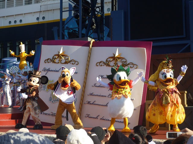 �L�����N�^�[�B�i�e�[�u���E�C�Y�E�E�F�C�e�B���O�j