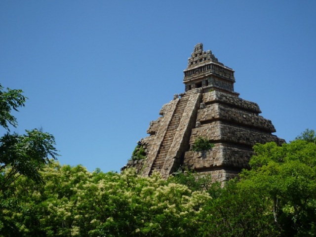 ��Ձi�f�B�Y�j�[�E�V�[�j