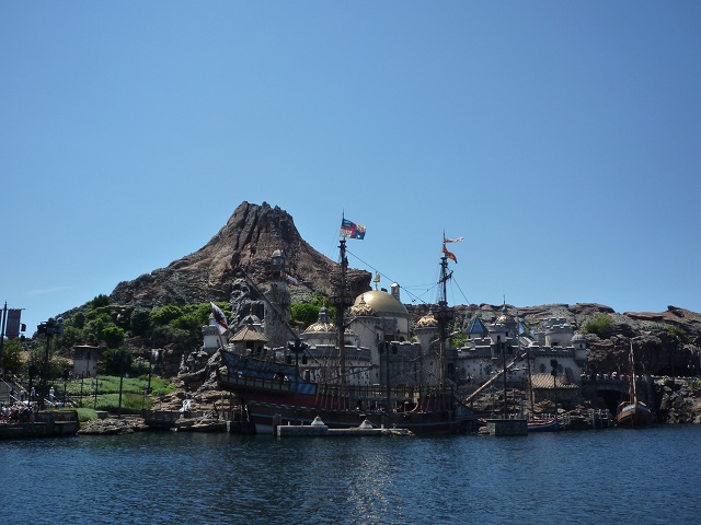 �v�����e�E�X�ΎR�i�f�B�Y�j�[�E�V�[�j