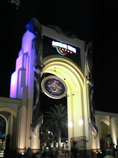 ���j�o�[�T���X�^�W�I